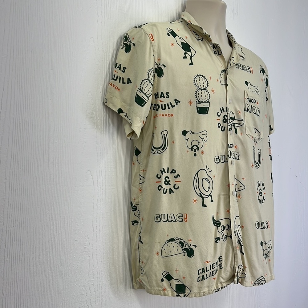 Duvin - Beige Taco Guacamole Fun Graphic Short Sleeve Button Up Size Small - Picture 4 of 12